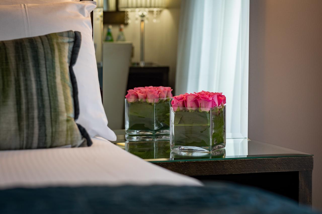 Zuni Restaurant & Boutique Hotel Кілкенні Екстер'єр фото