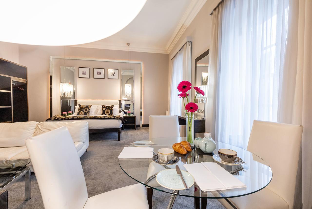Zuni Restaurant & Boutique Hotel Кілкенні Екстер'єр фото